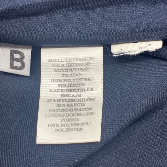 Ann Taylor Navy Blue Floral Lace Split Neck Sleeveless Sheath Dress Size 4 - Picture 7 of 8